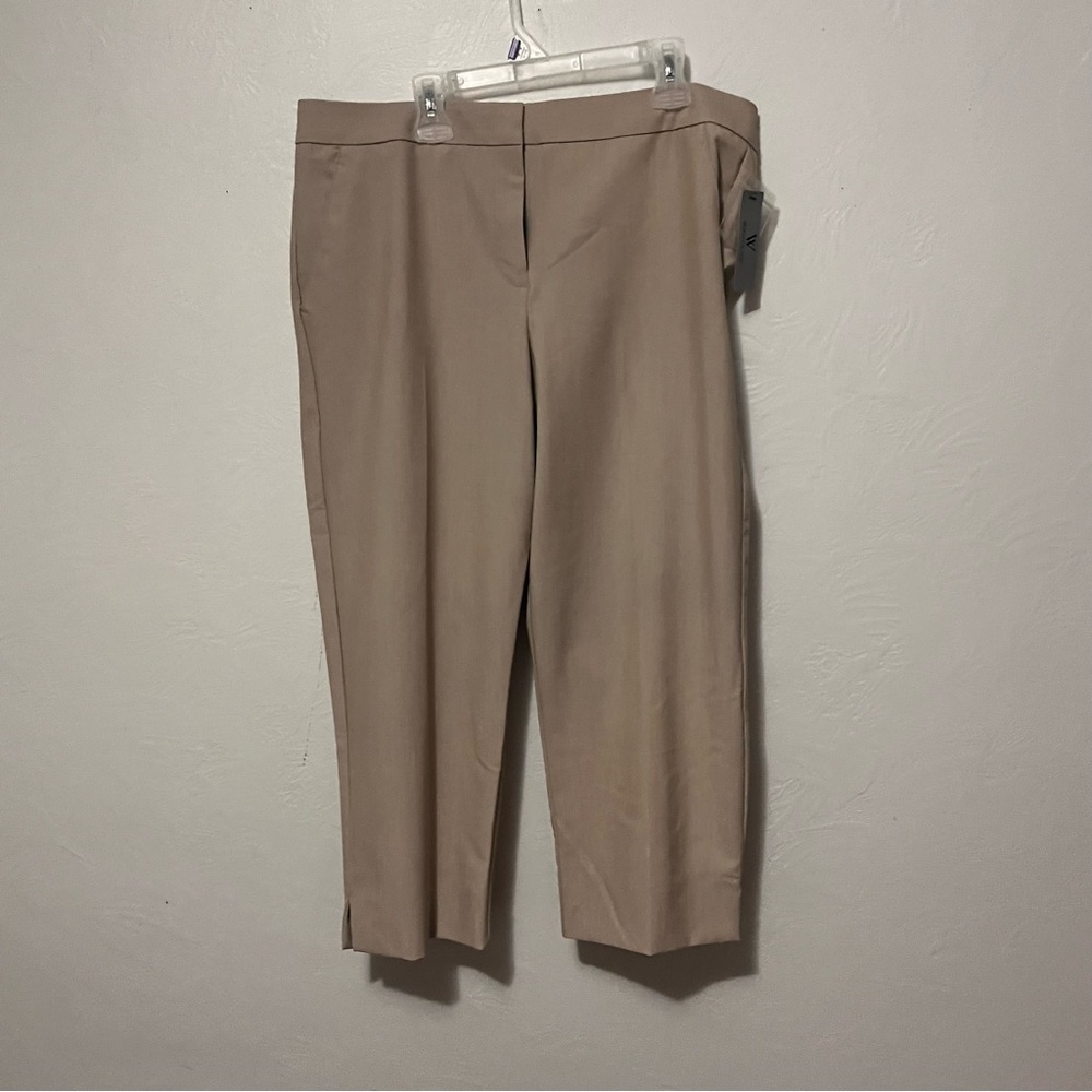 🌟🌟Worthington Tan cropped Women's Pants modern fit size 12